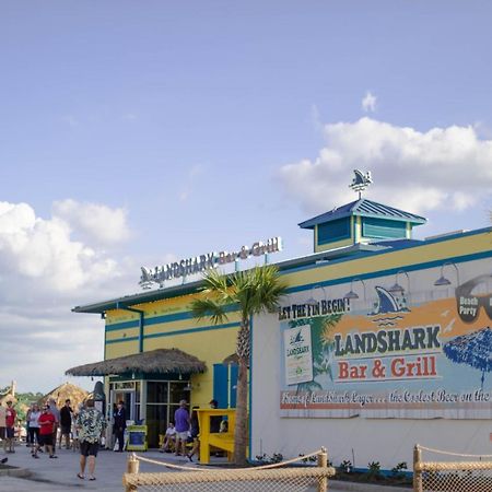 Margaritaville Lake Resort, Lake Conroe モンゴメリー エクステリア 写真